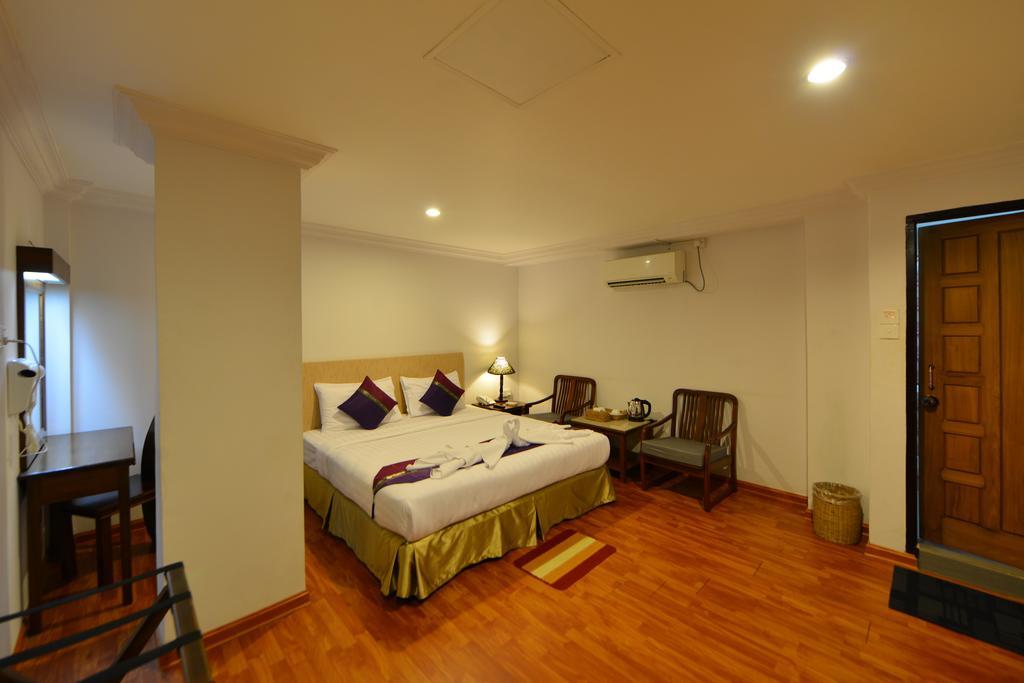 Hotel K Yangon Extérieur photo