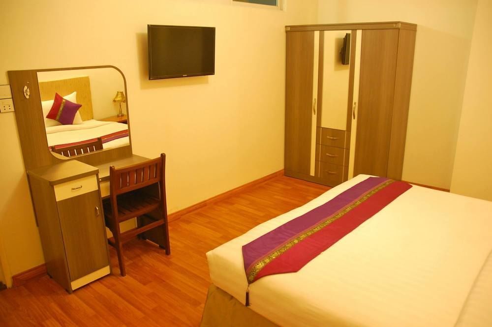 Hotel K Yangon Extérieur photo